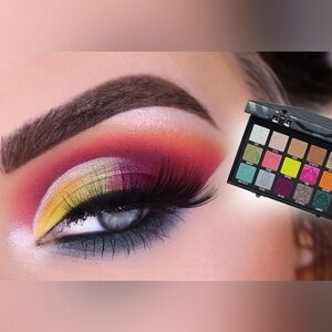 Jeffree Star Conspiracy Artistry Palette in 18 Eyeshadow Shades ~ NIB